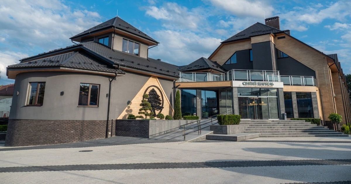 Санаторій "Святий Шарбель" – ексклюзивний відпочинок у Моршині