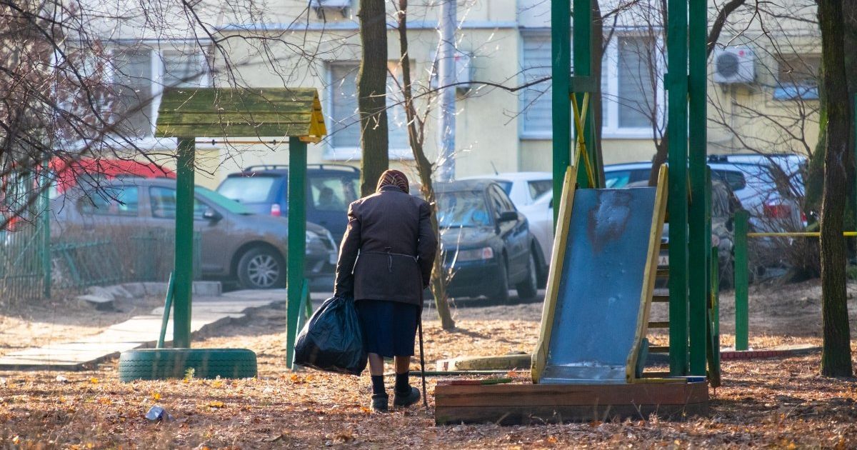Підвищення пенсій та зарплат: прем'єр-міністр розповів, як уряд бореться з бідністю українців