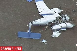 В Австралії зіткнулись невеликих два літаки: загинули всі, хто був на облавках