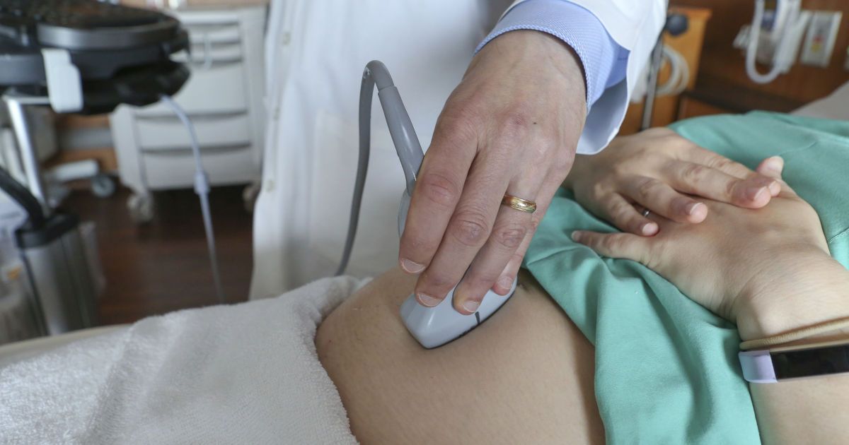 Во Львовской области сообщили о подозрении врачу, из-за которого умерла роженица