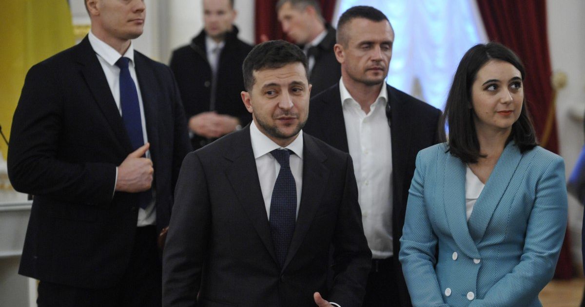 Мендель розповіла, як Зеленський стежив за подіями у Нових Санжарах