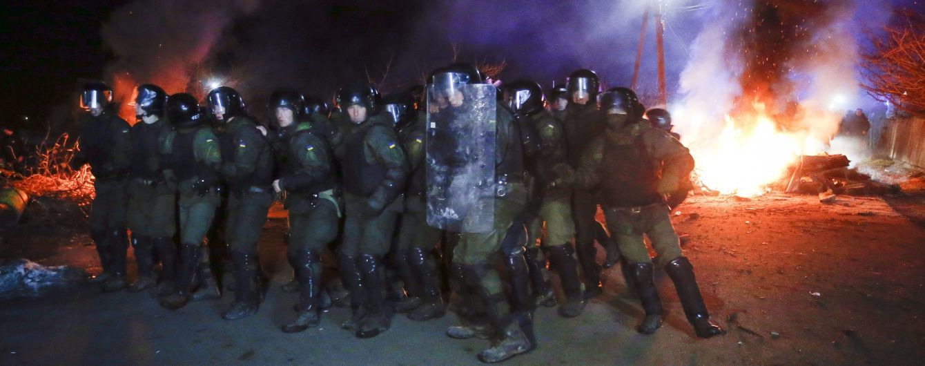 От горящих шин до оправдания: что происходило в течение двух дней в охваченных беспорядками Новых Санжарах