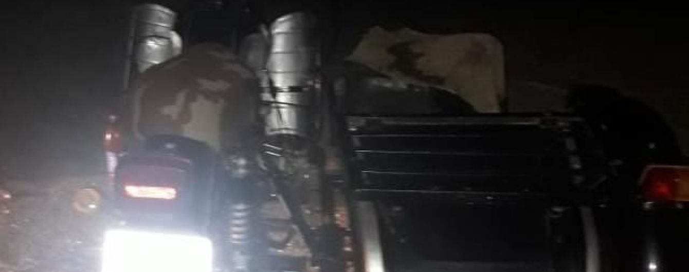 В Одеській області п’яний правоохоронець перекинувся на мотоциклі - пасажир загинув