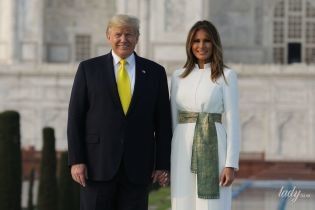 В белоснежном комбинезоне с шелковым поясом: стильная Мелания Трамп сфотографировалась у Тадж-Махала