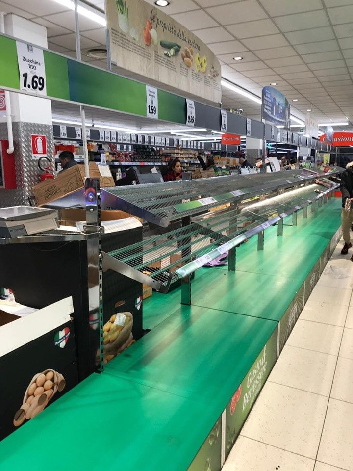 Супермаркети в Мілані