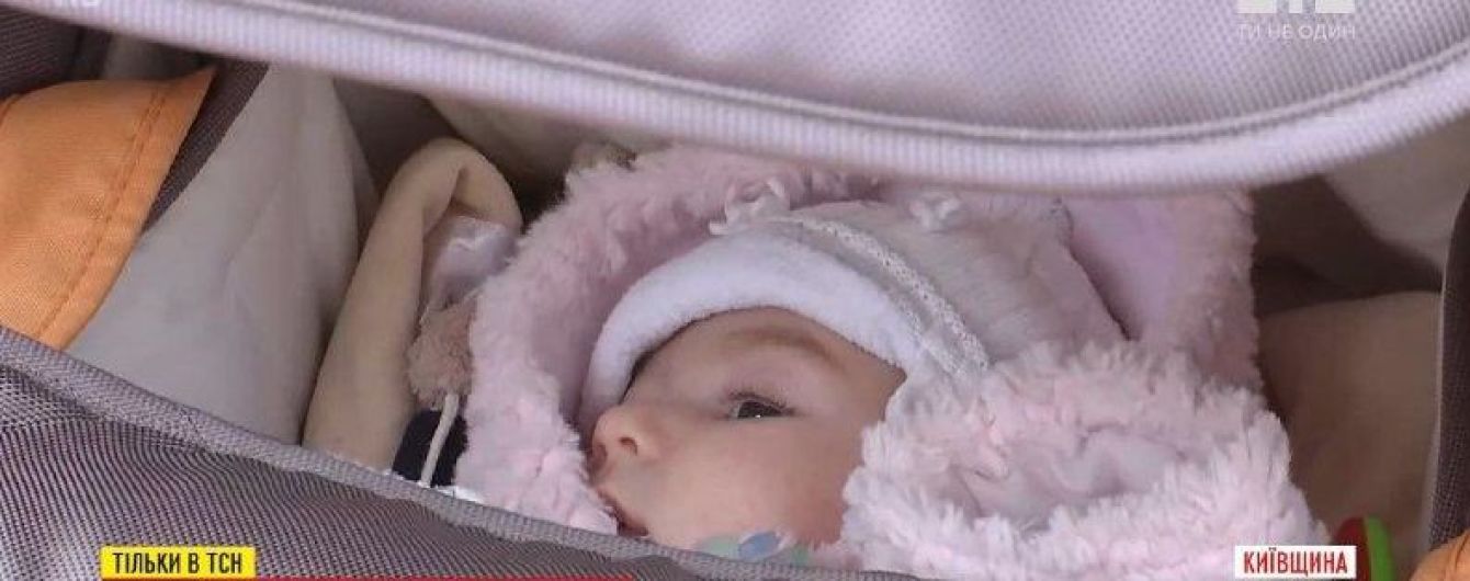 На Киевщине одинокая мама с трехмесячным ребенком может остаться на улице без жилья