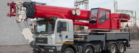 "КрАЗ" представил самый мощный автокран в Украине