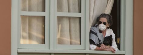 Коронавирус заразил украинцев заграницей и атаковал соседнюю Польшу. Советы, как побороть тревогу из-за вспышки