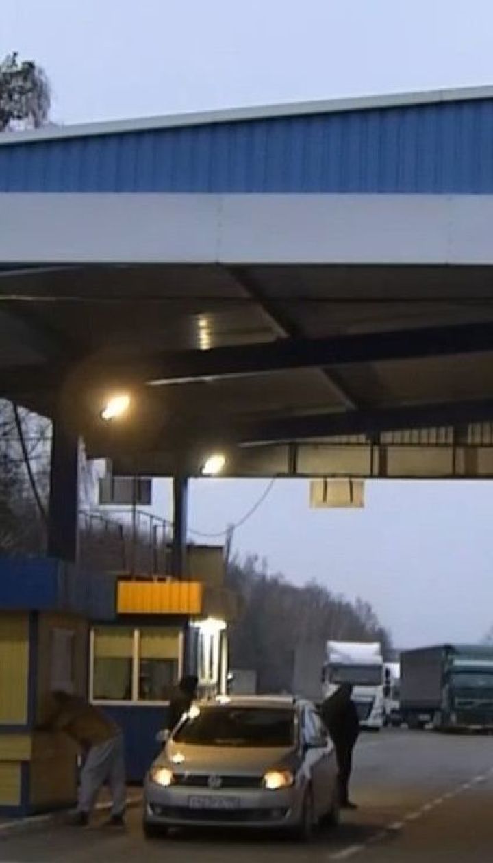 Нові правила перетину: українці можуть їздити до Росії лише за закордонними паспортами