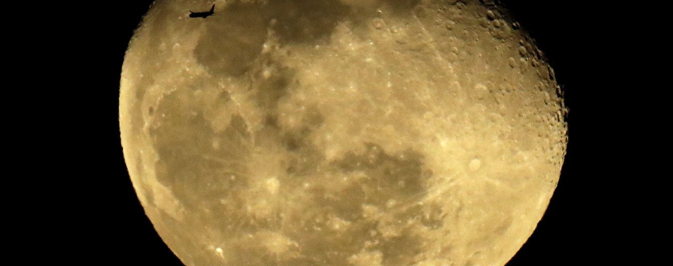 Впервые за почти 40 лет люди снова полетят на Луну: NASA анонсировало экспедицию