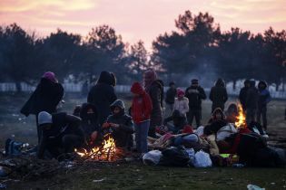 "Греция! Открой ворота": Эрдоган требует пропустить беженцев в другие страны ЕС