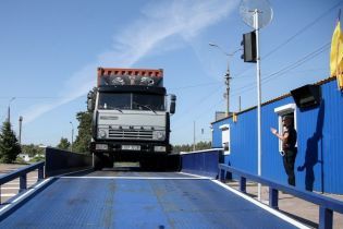 Пошук перевантажених фур. В Україні запрацює близько сотні нових вагових комплексів