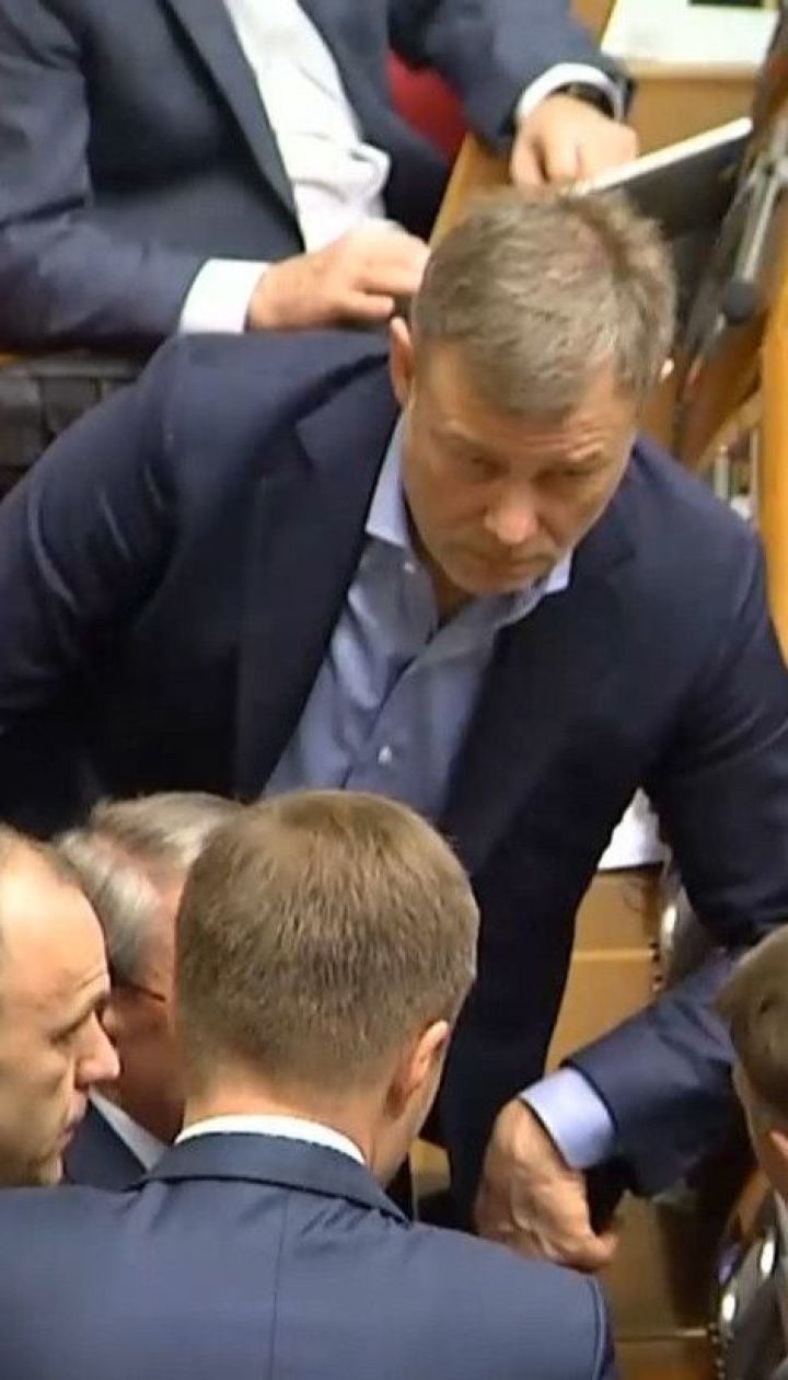 Претензии к правительству: кто и почему может потерять кресло в парламенте