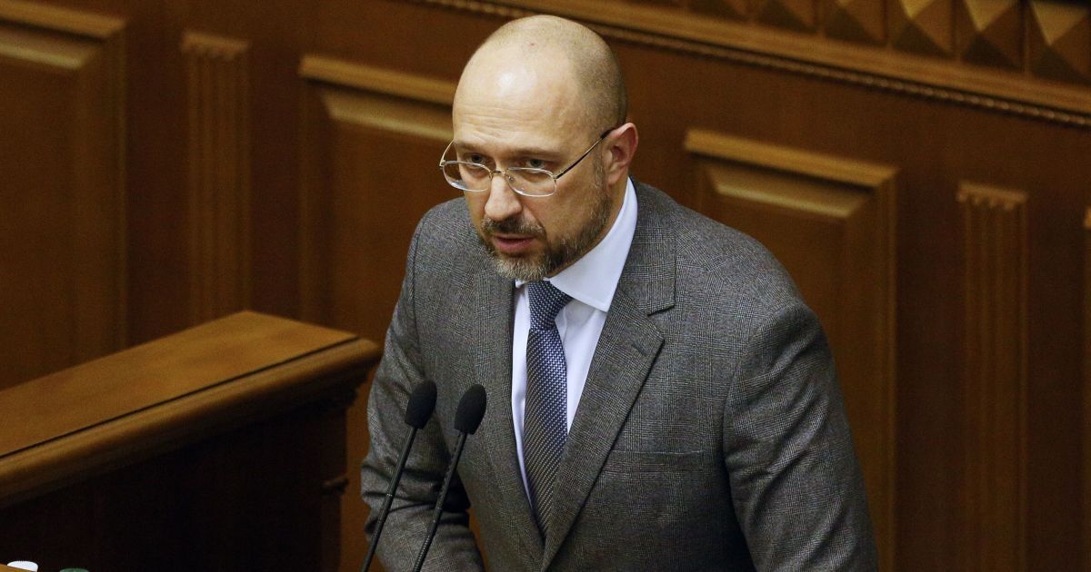 Не хватает кислорода и простаивают аппараты ИВЛ: Шмыгаль рассказал о ситуации с лечением коронавируса в Украине