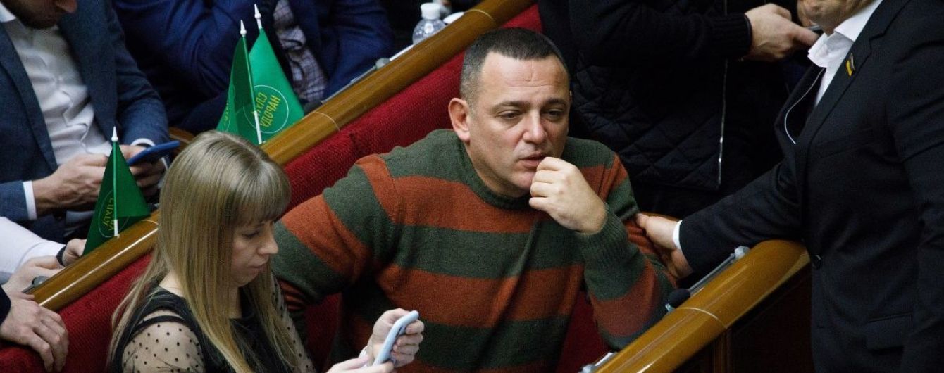 Скандальний мовний законопроєкт Бужанського розглянуть у Раді вже цього тижня