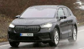 Електричний кросовер Skoda зняли на тестах. Фото