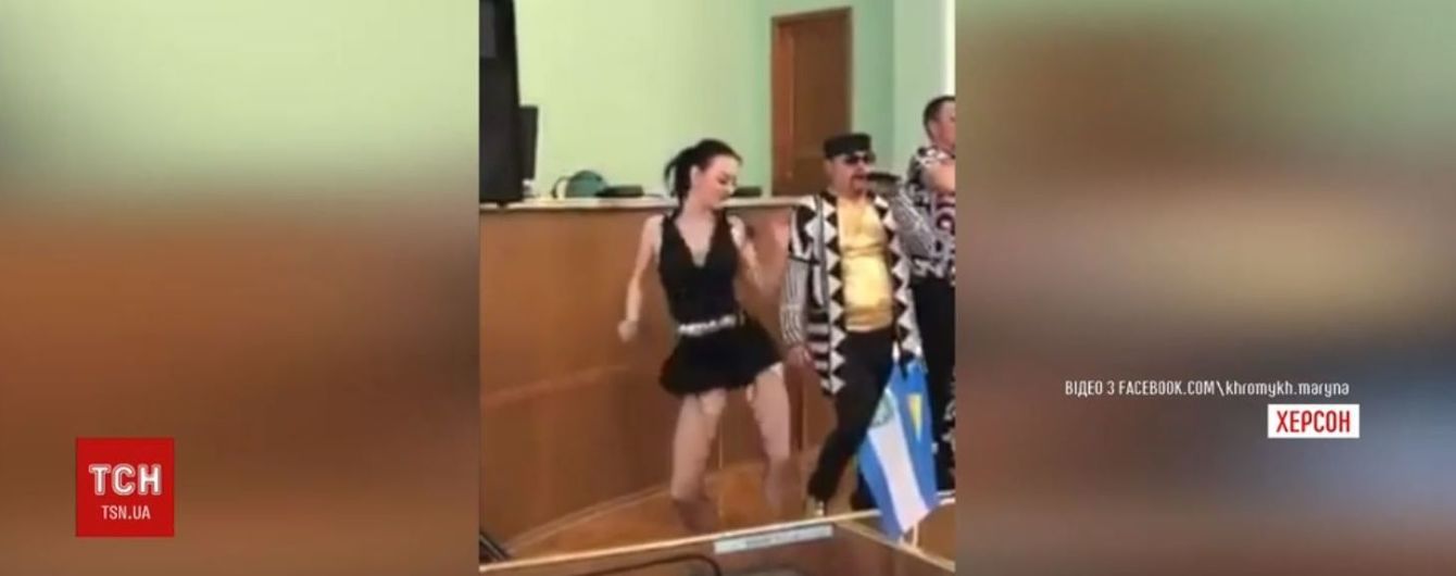 "Ми ж не в церкві". Музиканти "Степу" здивовані тим, як їхній безкоштовний виступ перетворився на скандал