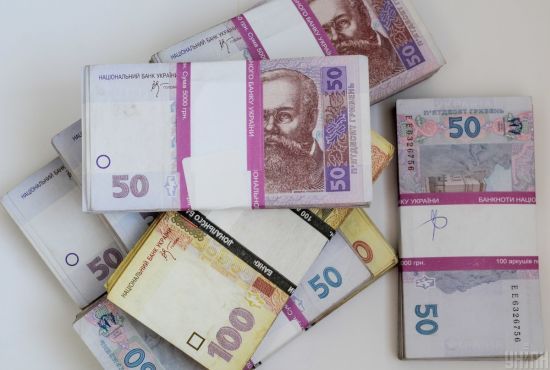 Через карантин в Україні падає попит на кредити - опитування банків