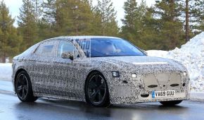Автошпигуни зняли електрокар Jaguar XJ на тестах