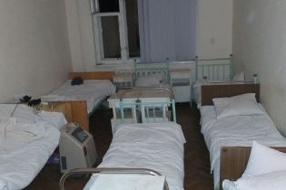 На Закарпатье от инфицированной коронавирусом женщины заразились еще почти два десятка человек
