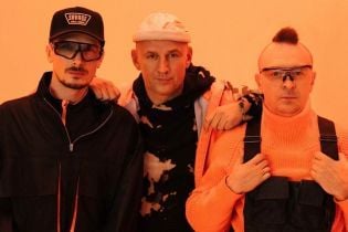 Ні поцілунків, ні обіймів: гурт MOZGI випустив танцювальний трек про коронавірус