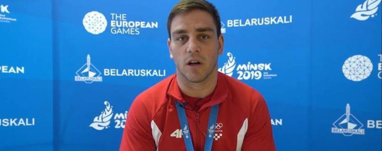 Суперник українського боксера заразився коронавірусом