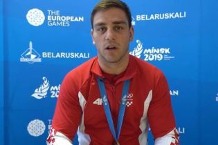 Суперник українського боксера заразився коронавірусом