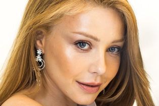 Стежить за фігурою: Тіна Кароль показала своє тренування