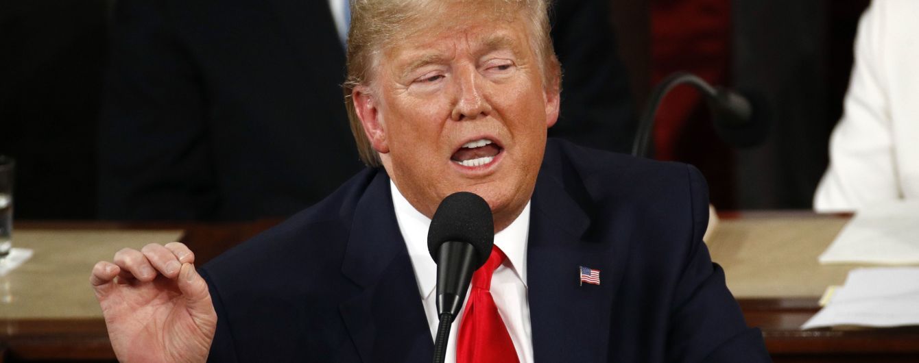 Трамп відповів на критику медиків щодо свого рішення вживати сумнівні ліки для профілактики коронавірусу