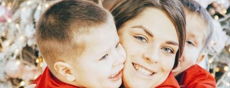 "Живот был размером с фитбол": Неля Шовкопляс поделилась архивными фото, где беременна двойней