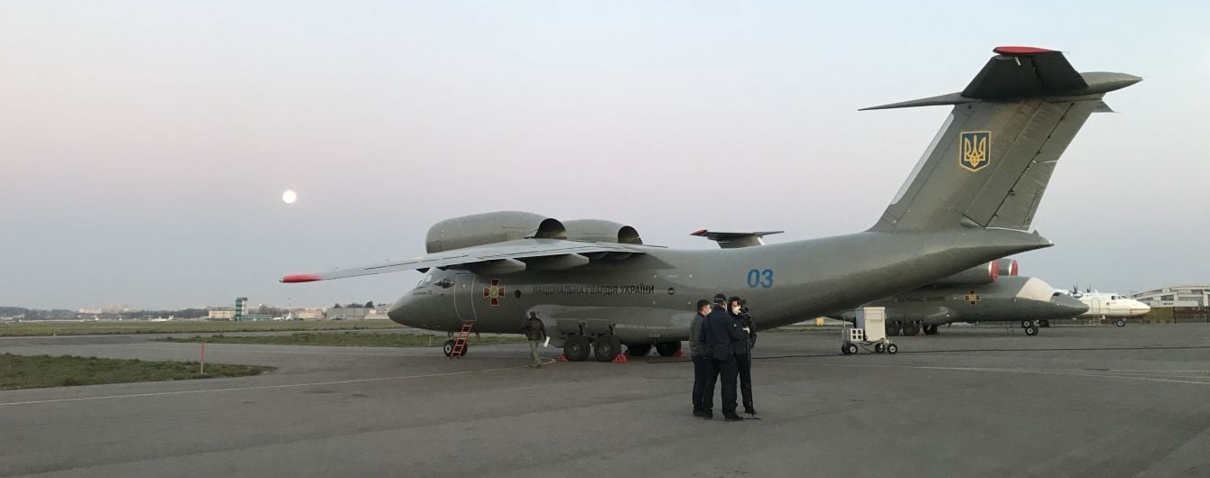 До України прибув літак з Італії з допомогою для ліквідації наслідків повені