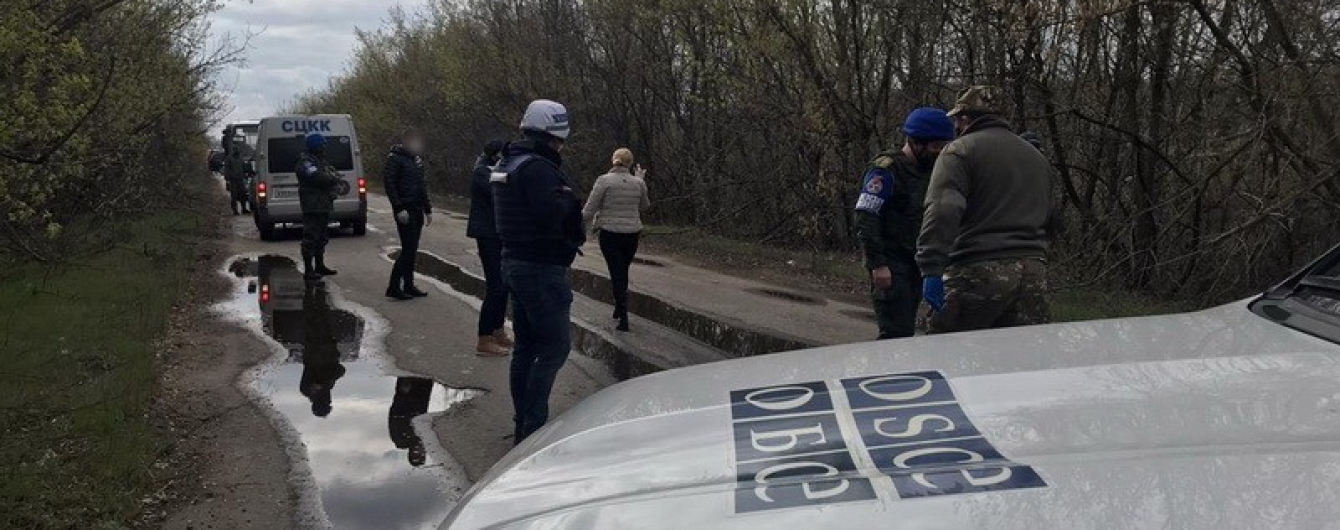 Звільнених з полону терористів українців відправили на обсервацію