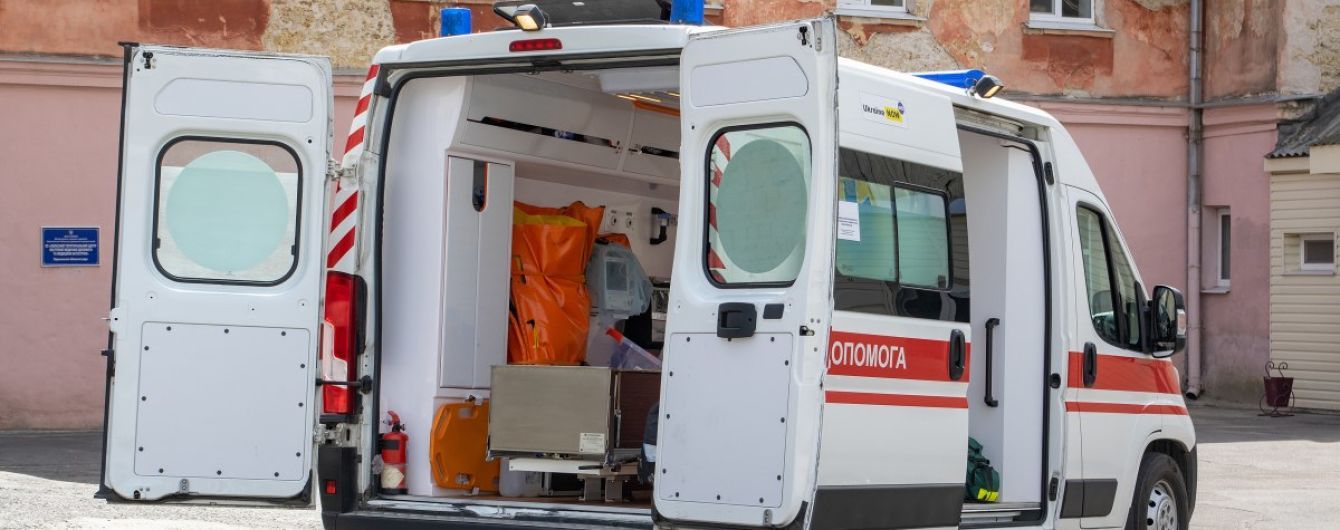 Дружина підстрелила чоловіка-прокурора після вечірки в ресторані: подробиці