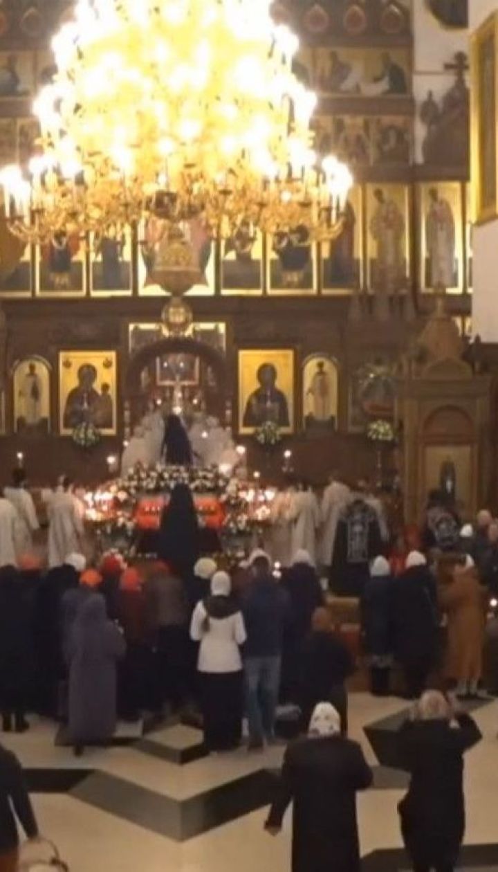 Почему празднование Пасхи может продлить карантин на месяцы и при чем здесь Лавра