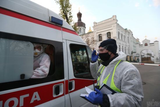 Кількість випадків коронавірусу в Україні знову зросла: статистика МОЗ 22 квітня