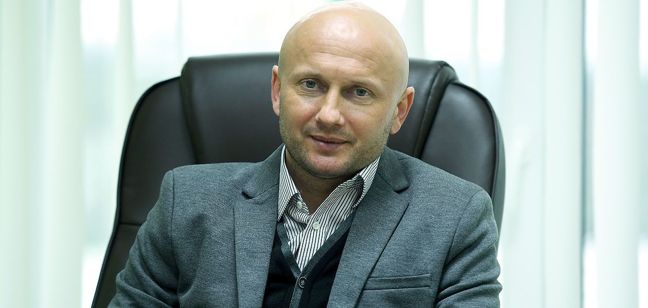 олег смалійчук