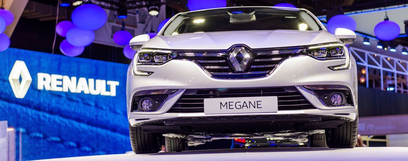 Renault рассекретила стоимость и характеристики обновленного Megane