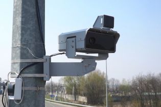 В Україні найближчим часом встановлять понад півсотні камер автофіксації порушень ПДР: які це області