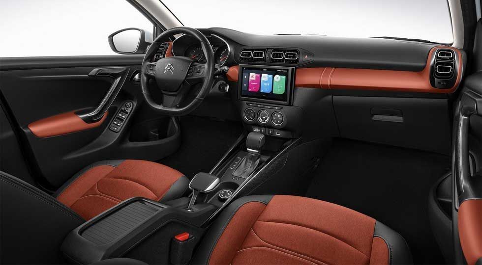 Citroen C3L, салон