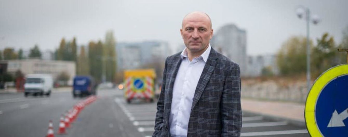 Мер Черкас відповів на заяву Зеленського про "бандита"