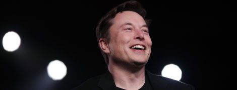 Батут працює: Маск після успішного запуску SpaceX потролив "Роскосмос" через давній жарт