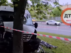У Києві сталася смертельна ДТП з п'ятьма авто: відео