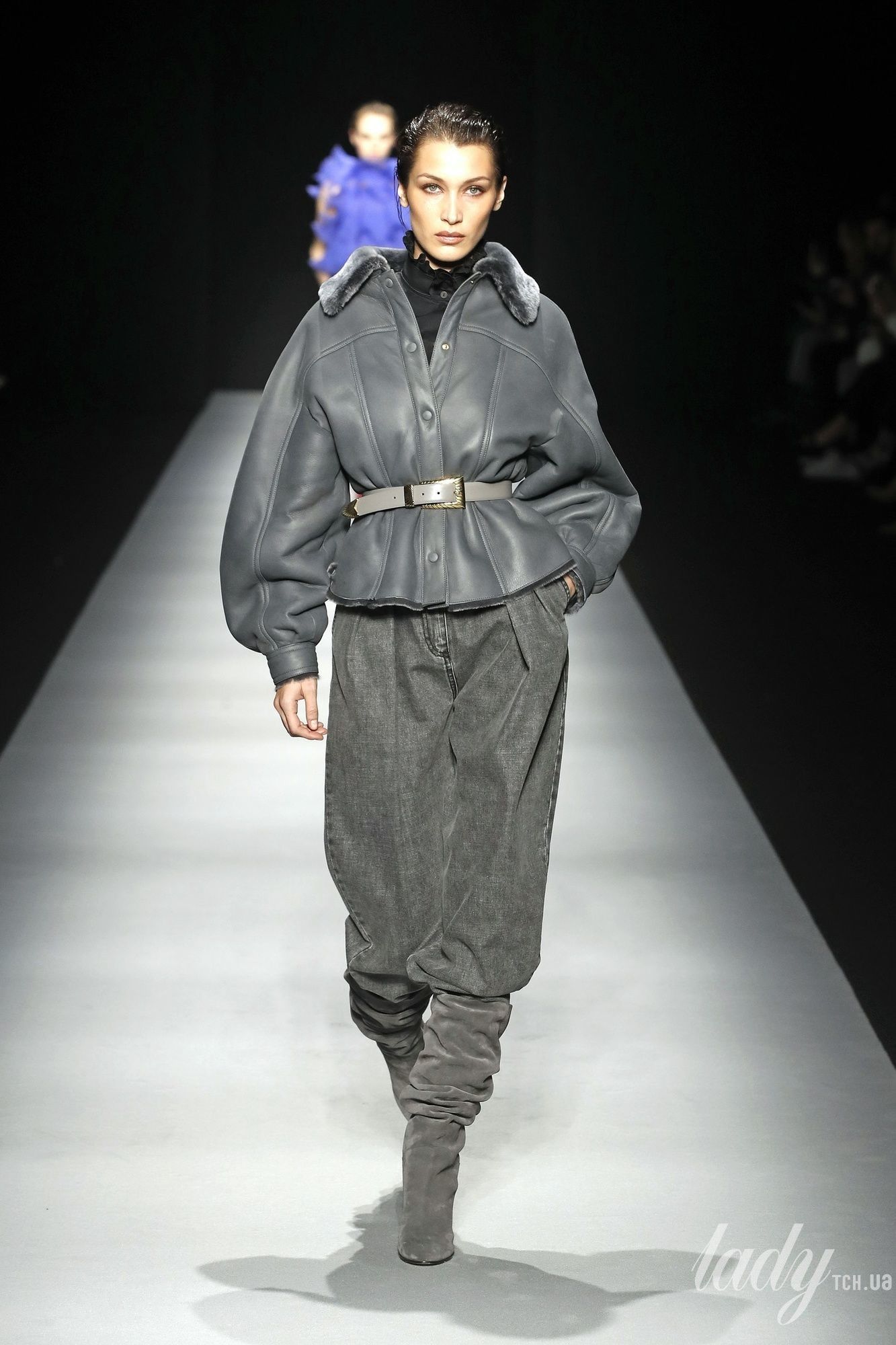 Коллекция Alberta Ferretti прет-а-порте сезона осень-зима 2020-2021_17
