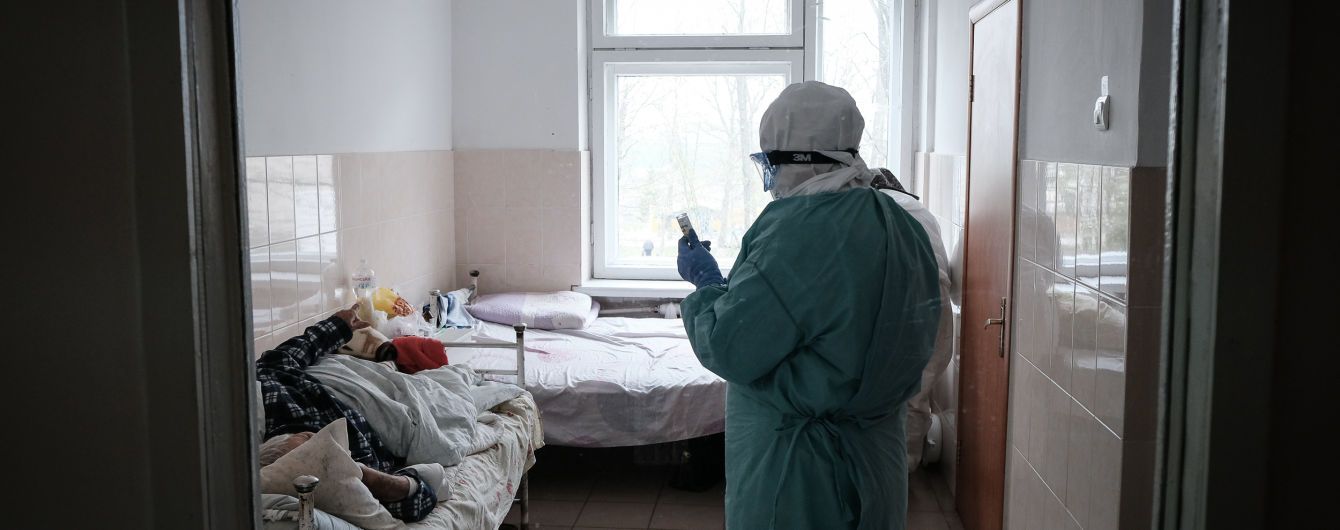 "Переходити до послаблення карантину зарано": на Буковині виявили майже півсотні нових хворих коронавірусом