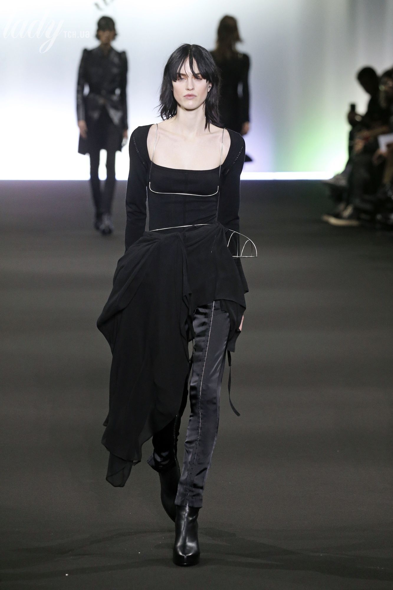 Коллекция Ann Demeulemeester прет-а-порте сезона осень-зима 2020-2021_6
