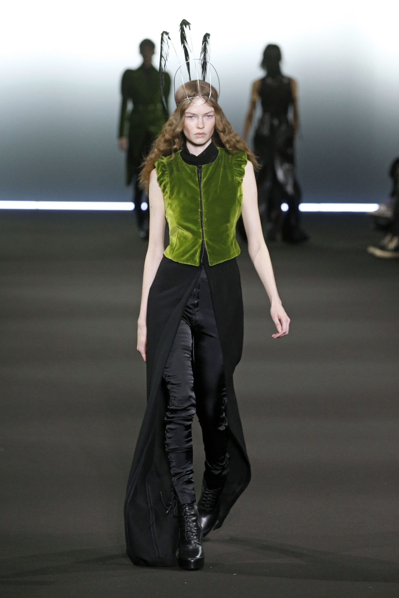Коллекция Ann Demeulemeester прет-а-порте сезона осень-зима 2020-2021_15