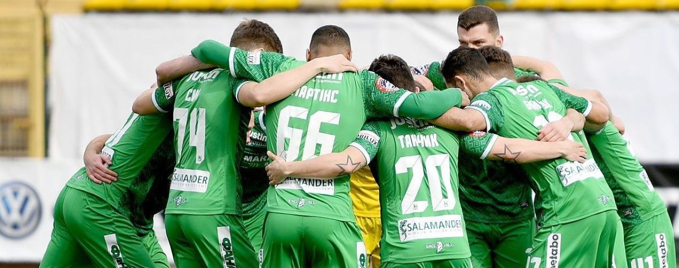 "Карпати" підтвердили масове зараження COVID-19 і пішли на двотижневу самоізоляцію