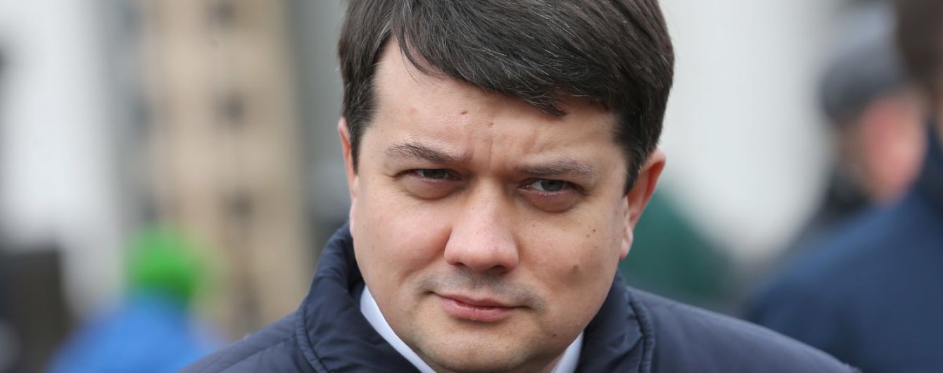 Больной коронавирусом Разумков рассказал, как чувствует себя и где работает