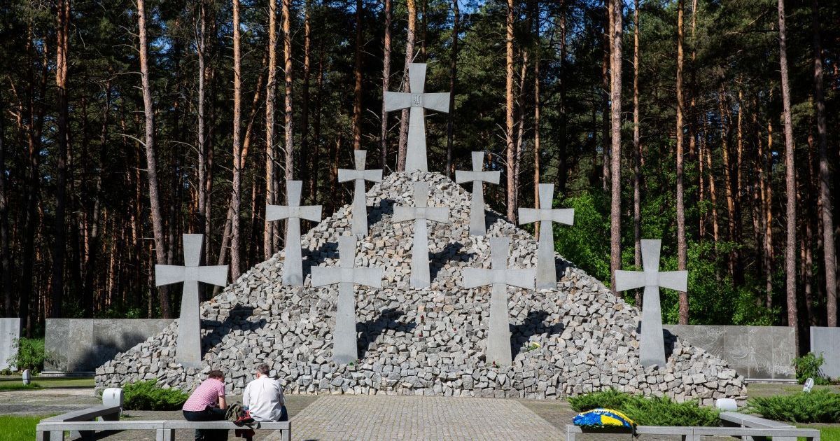 В Киеве появится Национальный архив памяти о репрессированных в 1917-1991 годах: как искать данные о родных