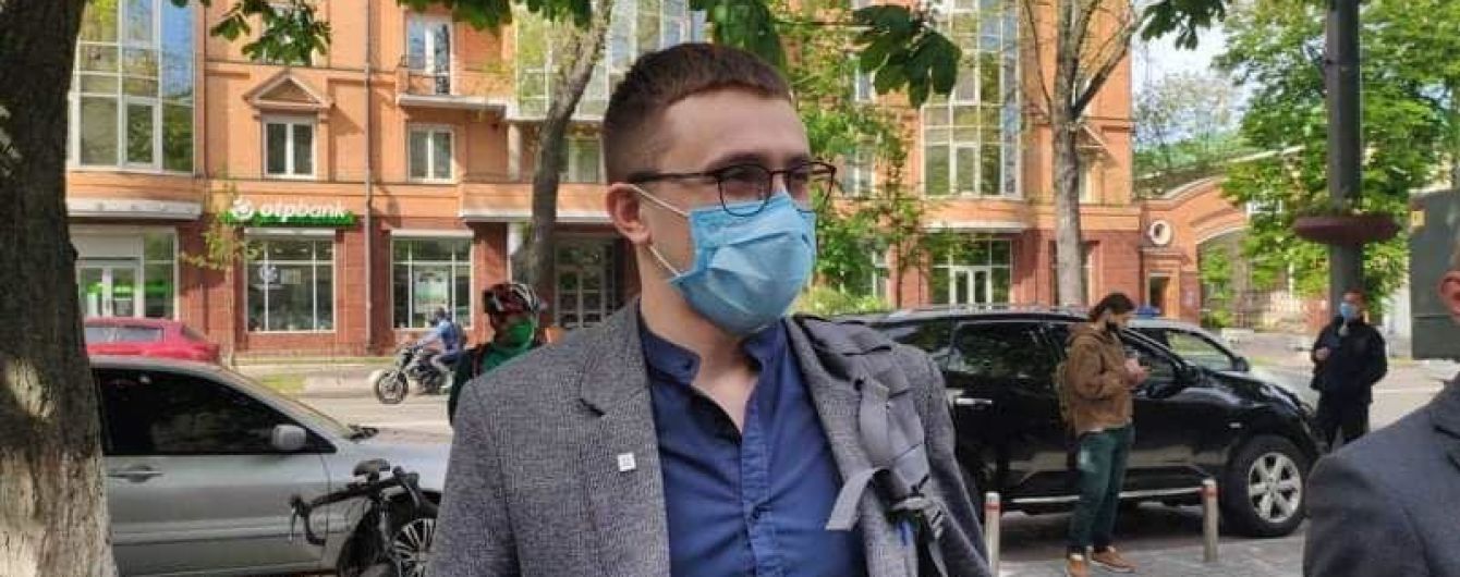 Справа Стерненка: суд скасував посмертну підозру нападнику на активіста